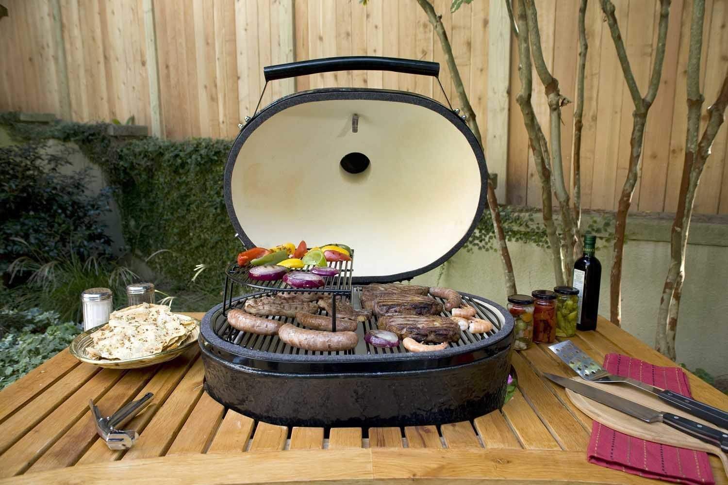 Primo Oval X-Large 400 Ceramic Kamado Grill With Table